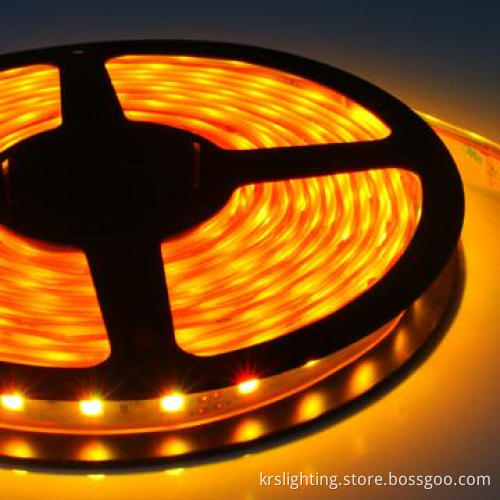 SMD 3528 CE ROHS 120pcs/m 9.6W flexible led strips